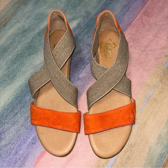 Pinaz Cross-Over Strap Sandals women’s size 39 - Picture 5 of 9